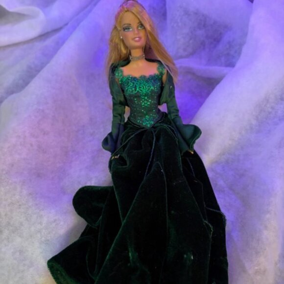 Special Edition Barbie Doll - Picture 3 of 7